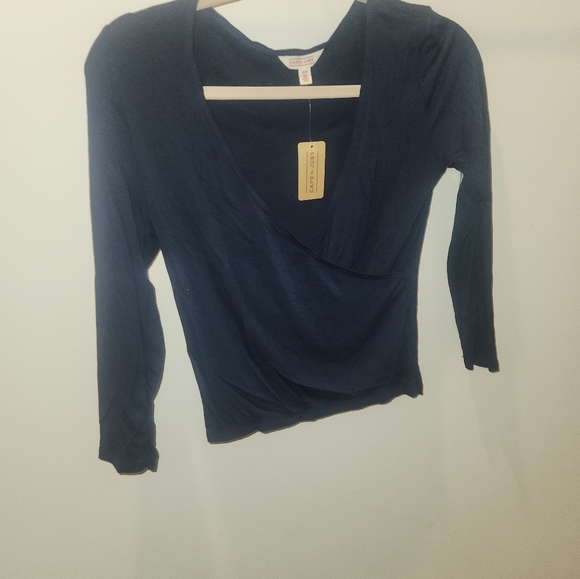 Cape Juby Blue Wrap 3/4 Sleeve Crop Top - Picture 2 of 3